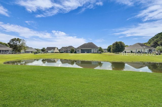 18 Bainbridge Way, Bluffton, SC 29910