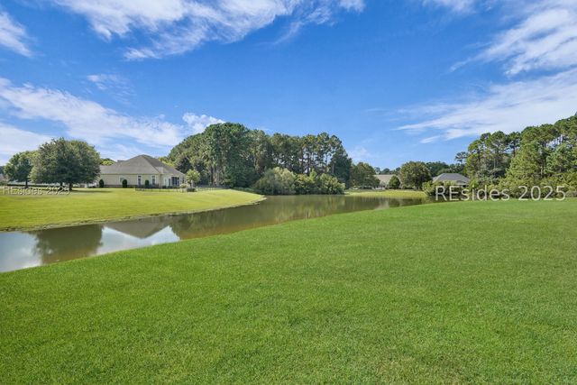 18 Bainbridge Way, Bluffton, SC 29910