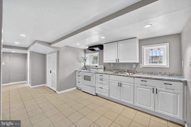 3700 13TH ST NW, Washington, DC 20010