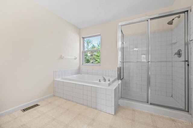 1770 Riverwood Trail, Deerfield Twp., OH 45034