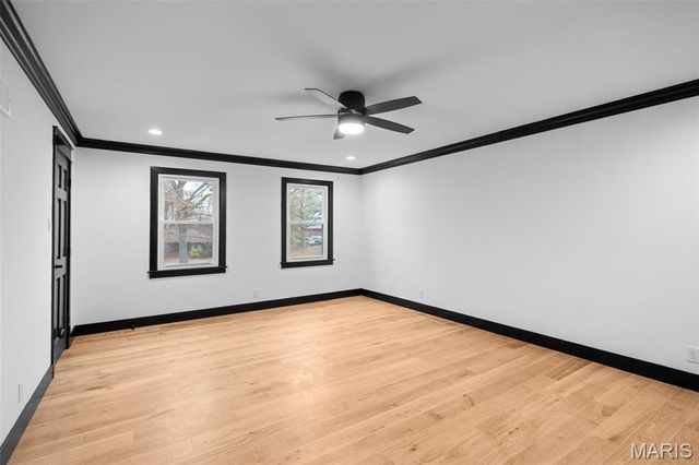 849 Bluespring Lane, Frontenac, MO 63131