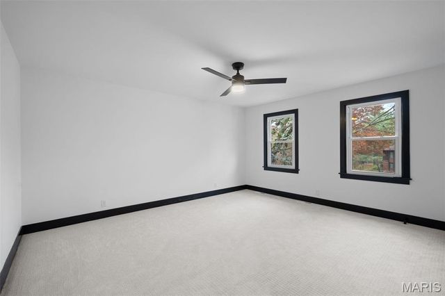 849 Bluespring Lane, Frontenac, MO 63131