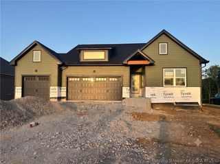 7224 Stirling Drive 503, Charlestown, IN 47111