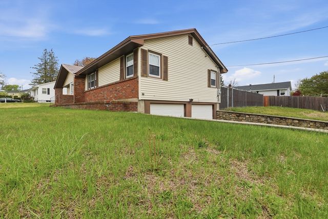 10 Deluca Road, Milford, MA 01757