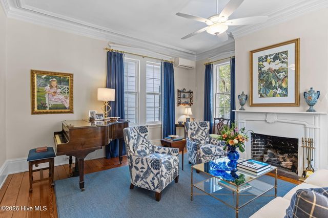 301 E Bay Street, Saint James, NC 28461