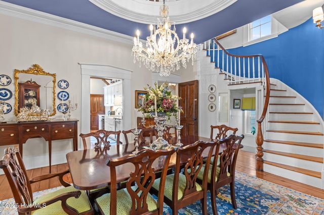 301 E Bay Street, Saint James, NC 28461