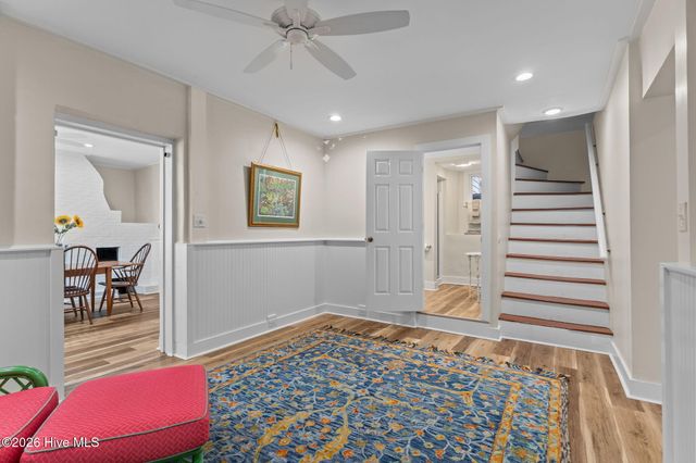 301 E Bay Street, Saint James, NC 28461