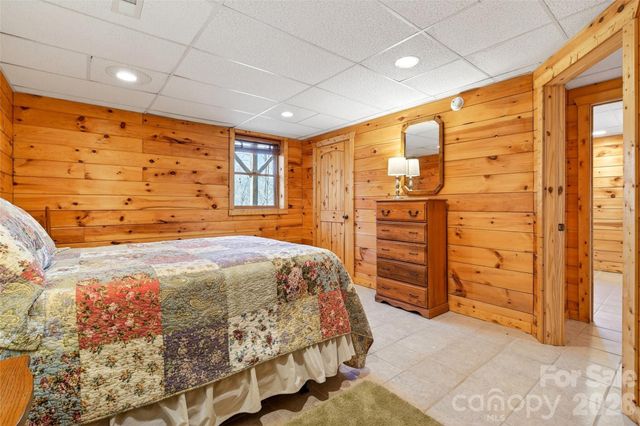 398 Waterfall Drive, Marion, NC 28752