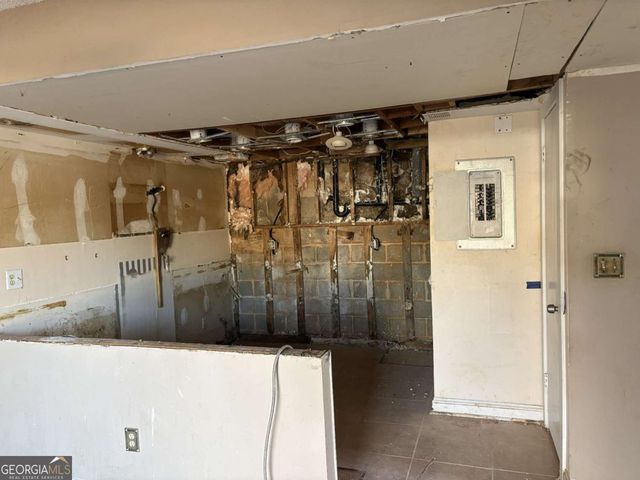 1121 Village Main Street, Stone Mountain, GA 30088