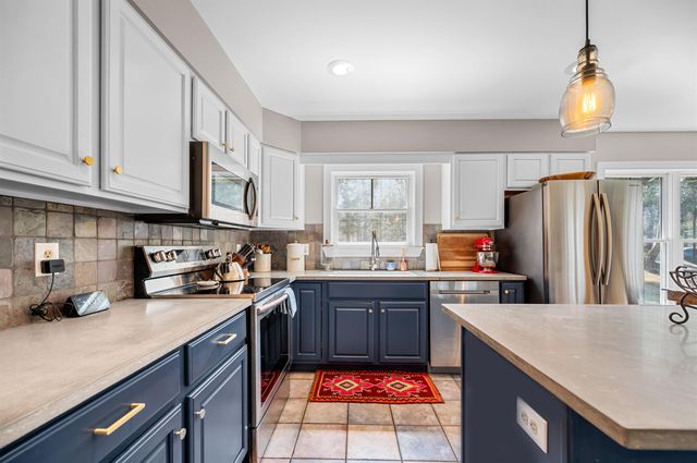477 Mansfield View Road, Stowe, VT 05672