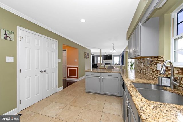 135 SIENNA LN, Glassboro, NJ 08028