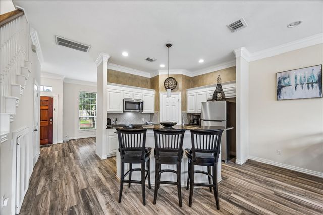 1950 Gentryside Drive, Houston, TX 77077