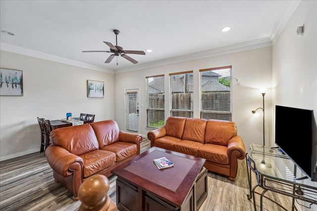 1950 Gentryside Drive, Houston, TX 77077