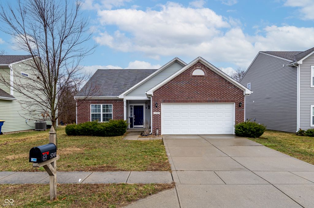 5745 High Grass Lane, Indianapolis, IN 46235