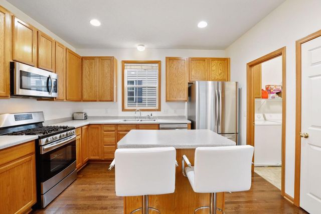 9769 Gable Drive, Eden Prairie, MN 55347