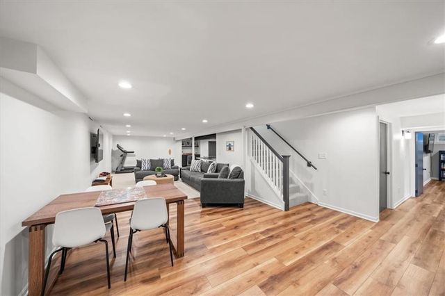 9105 El Monte Street, Prairie Village, KS 66207