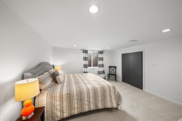 9105 El Monte Street, Prairie Village, KS 66207