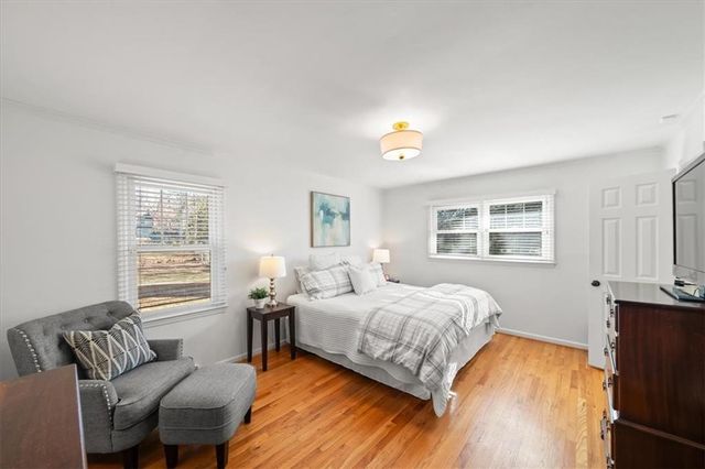 9105 El Monte Street, Prairie Village, KS 66207