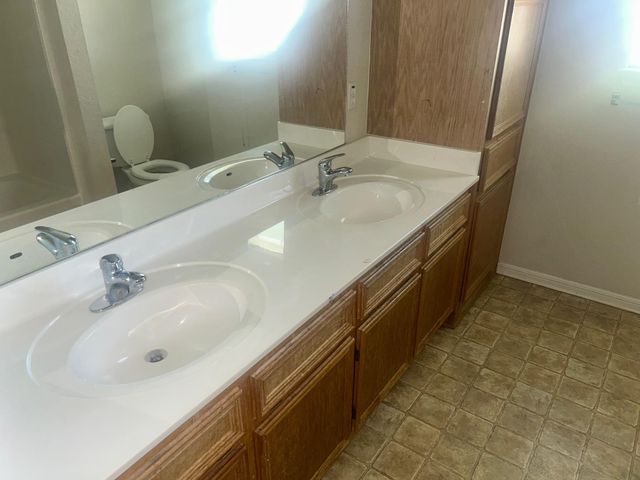 3104 Yaupon RD, Copperas Cove, TX 76522