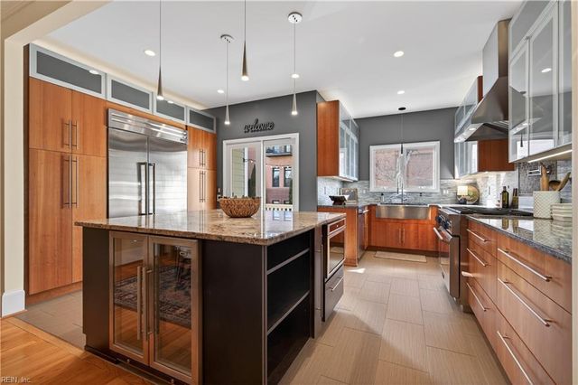 239 College PL, Norfolk, VA 23510