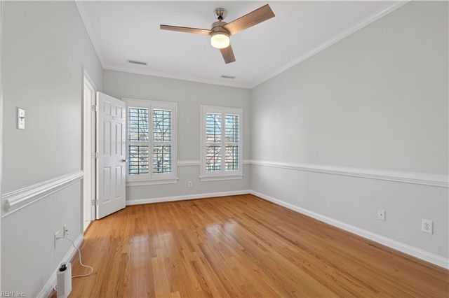 239 College PL, Norfolk, VA 23510