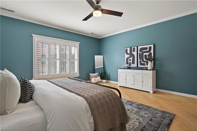 239 College PL, Norfolk, VA 23510