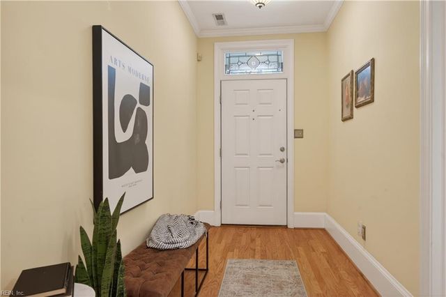 239 College PL, Norfolk, VA 23510