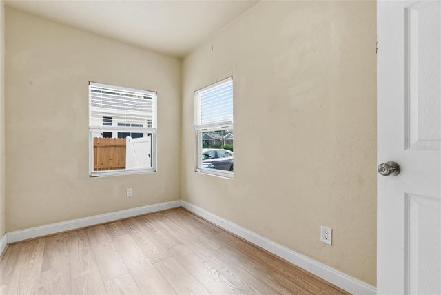 1302 E LOUISIANA AVENUE, Tampa, FL 33603