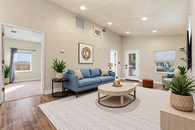 1302 E LOUISIANA AVENUE, Tampa, FL 33603