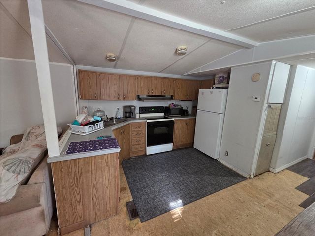 118 LEMON STREET, Melrose, FL 32666