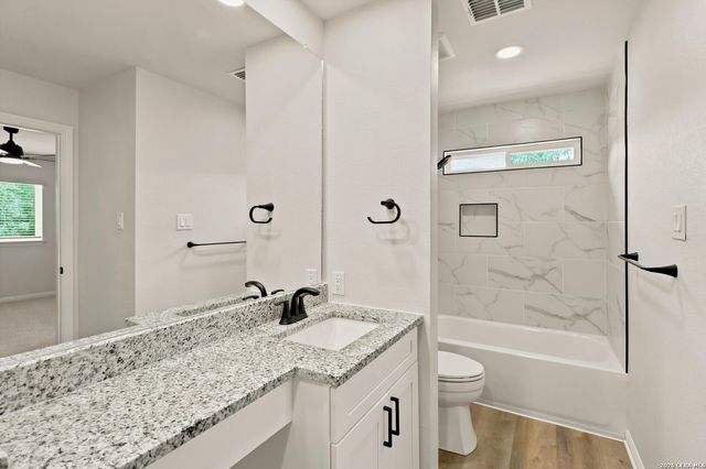 13707 Oak Cabin, San Antonio, TX 78232