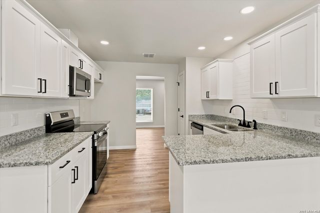 13707 Oak Cabin, San Antonio, TX 78232