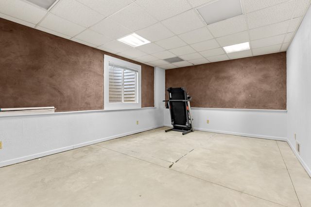 52960 County Road 380, Grand Junction, MI 49056