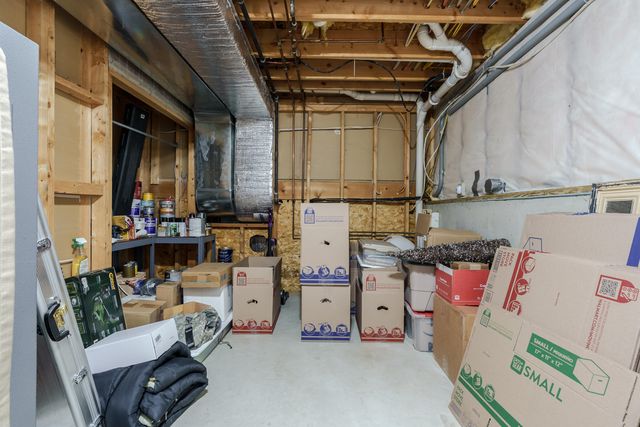 52960 County Road 380, Grand Junction, MI 49056