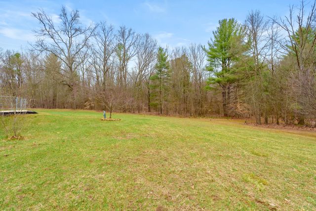 52960 County Road 380, Grand Junction, MI 49056