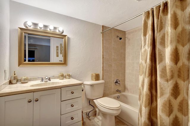 2401 Antigua Circle F1, Coconut Creek, FL 33066