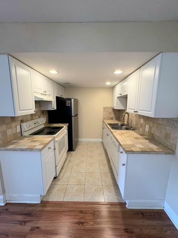 2401 Antigua Circle F1, Coconut Creek, FL 33066