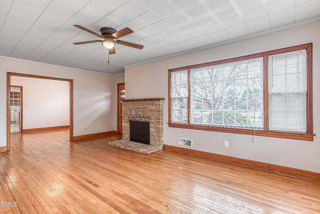 629 E Main Street, Clayton, NC 27520