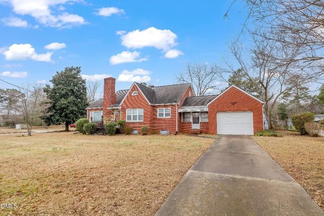 629 E Main Street, Clayton, NC 27520