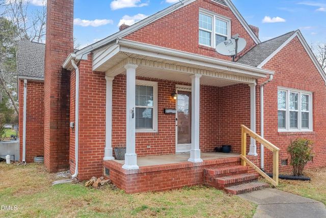 629 E Main Street, Clayton, NC 27520