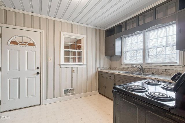 629 E Main Street, Clayton, NC 27520