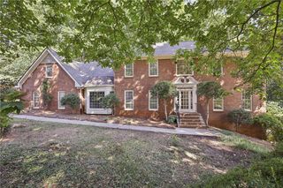 11665 Mountain Laurel Drive, Roswell, GA 30075