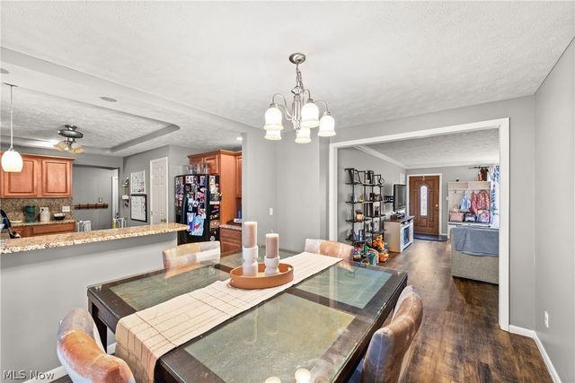 25787 W Ranchview Avenue, North Olmsted, OH 44070