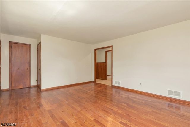 1133 Hetfield Ave, Scotch Plains Twp., NJ 07076