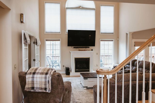 422 Sunset Drive, Morehead, KY 40351