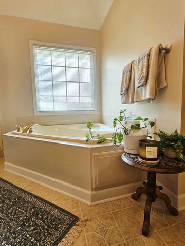 422 Sunset Drive, Morehead, KY 40351