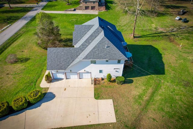 422 Sunset Drive, Morehead, KY 40351