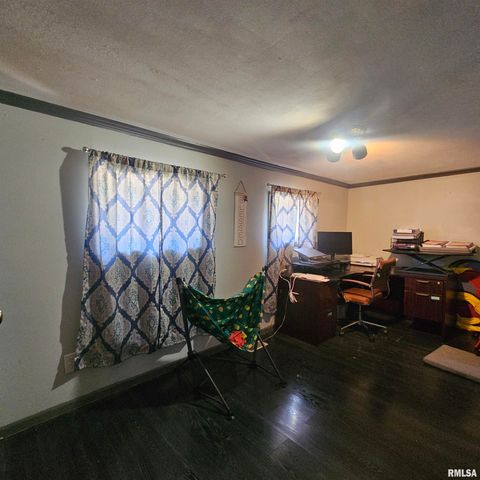 1406 S 12TH Street, Mt Vernon, IL 62864