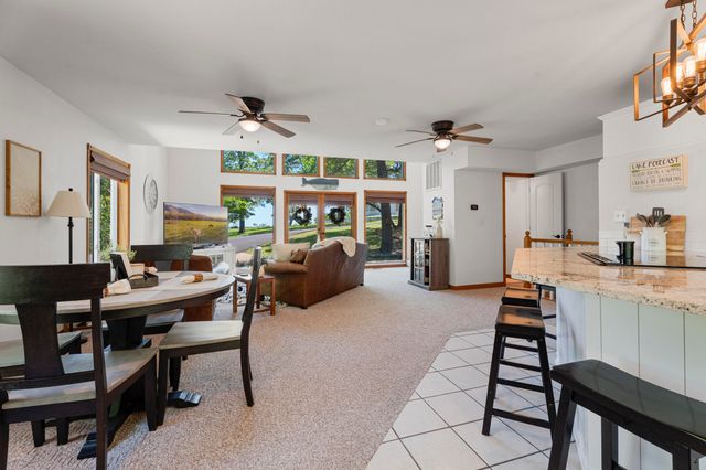 24761 S 639 Place, Grove, OK 74344