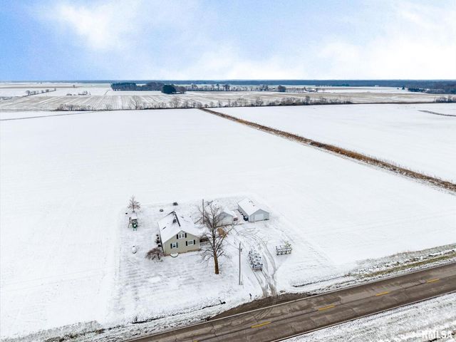 7302 HOFFMAN Road, Centralia, IL 62801